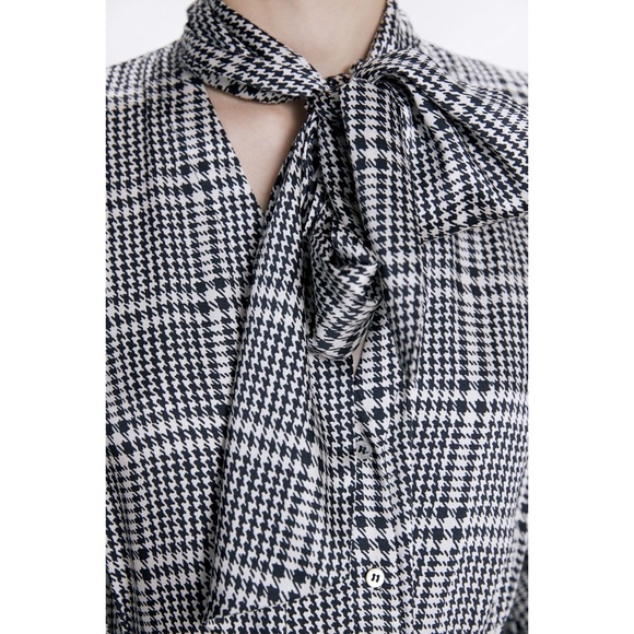 🚫SOLD🚫 ZARA Houndstooth Printed Dress With Belt - Picture 7 of 8